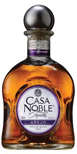 Casa Noble Anejo Tequila Holzbox + 2 Tumbler